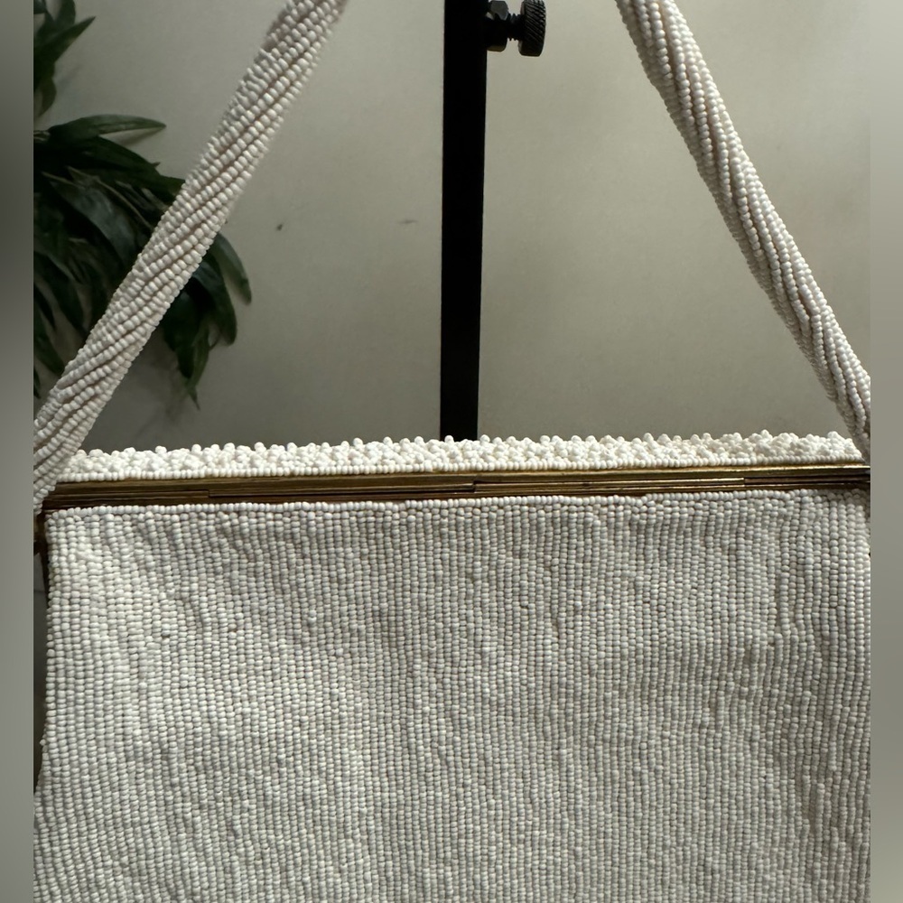 VTG! Elegant Micro Beaded Floral Embroidered Handbag - Picture 6 of 14